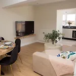 Lujoso Apartamento En El Centro